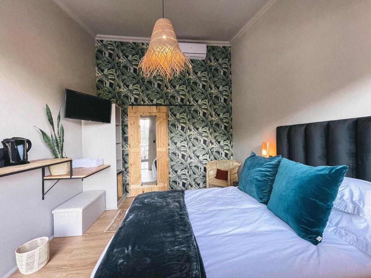 Le Bezz Guesthouse Баллито Экстерьер фото